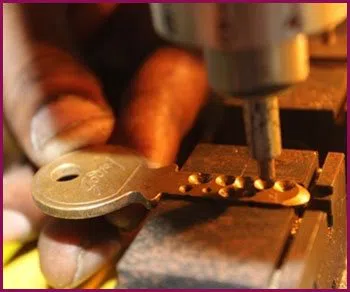 New Milford NJ Locksmith Store New Milford, NJ 201-620-2612 - 17-key-making